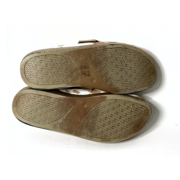 Donald J. Pliner | Fiona Printed Calf Hair Leather Buckled Mule - Picture 7 of 7